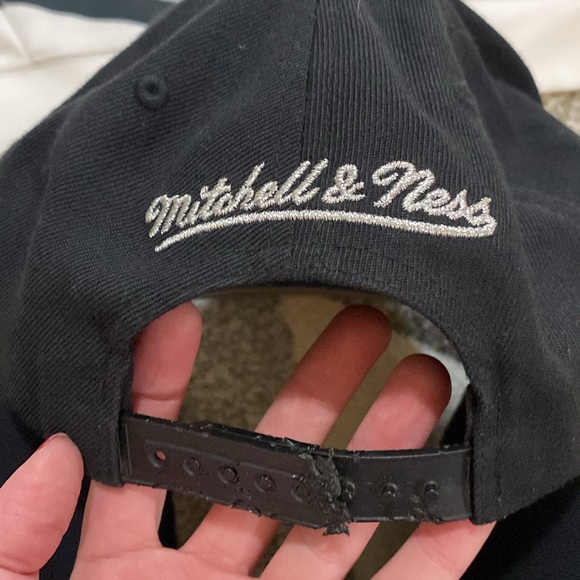 RAPTORS🏀Hat & hoodie - Picture 7 of 16